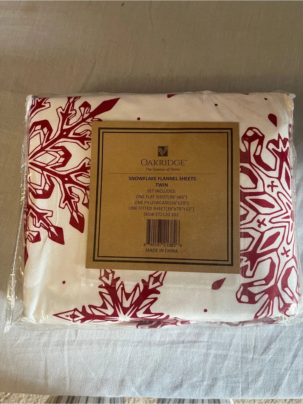 Red Snowflake Flannel Sheet Set - Twin